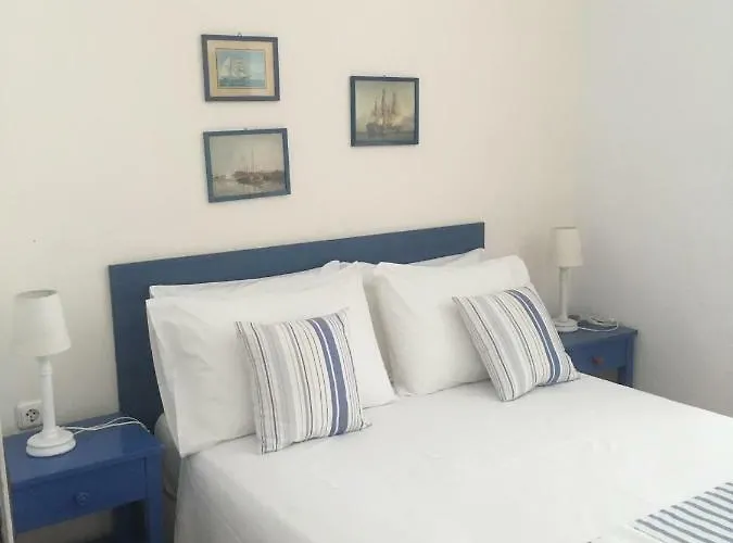 Hotel Meropi 2*